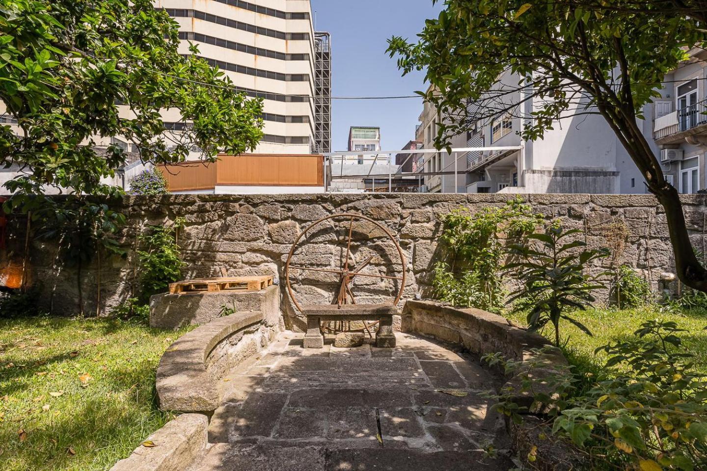 ポルトGuestready - The Perfect Haven Near St. Catarinaアパートメント エクステリア 写真